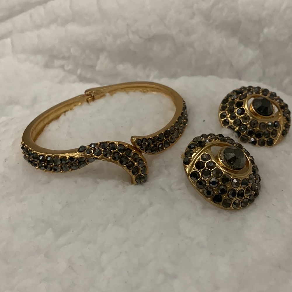 Bangle Bracelet & Earrings Dazzle